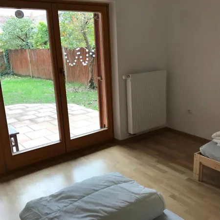 Staybene Hostel Λιουμπλιάνα